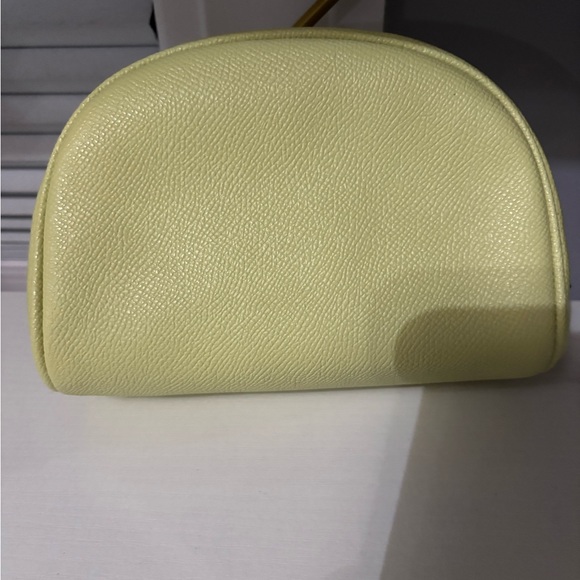 Coach Dome Pouch - Picture 2 of 6